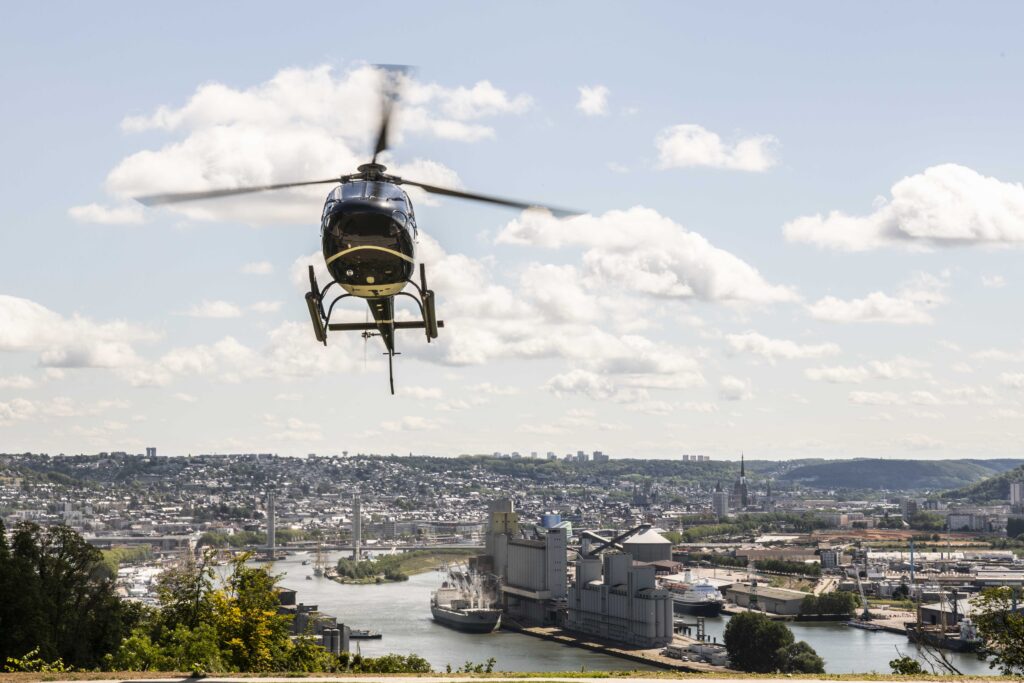 Réserver un taxi hélicoptère pour voyager autrement