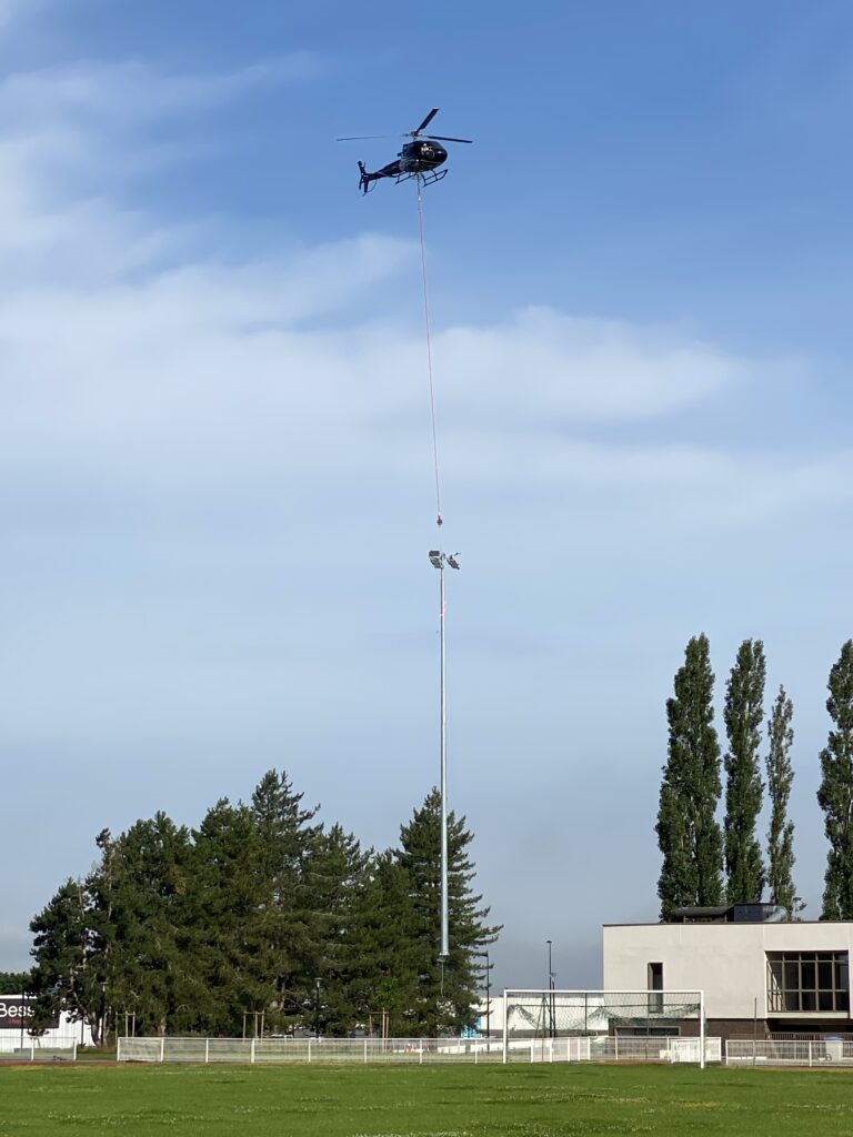 Levage mat d'éclairage