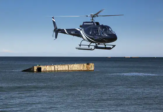Hélicoptère ou avion : quel appareil choisir pour votre vol ?